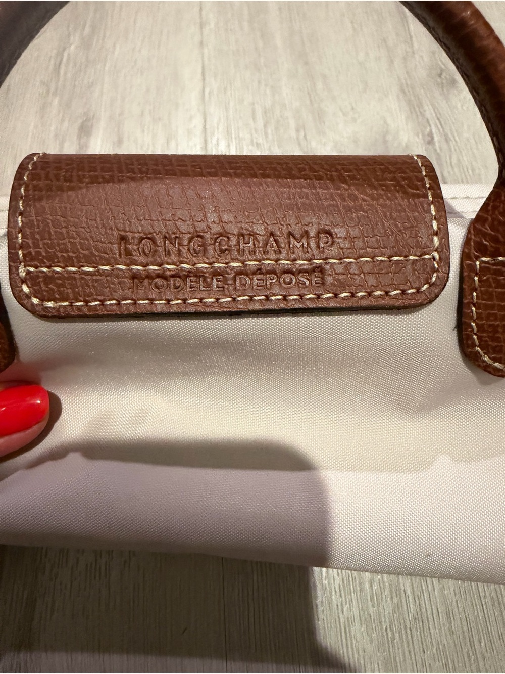 LONGCHAMP LE PLIAGE ORIGINAL POUCH WITH HANDLE IN PAPER - Picture 3 of 6